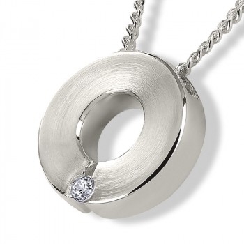 circle-sterling-silver-ashes-pendant-with-necklace