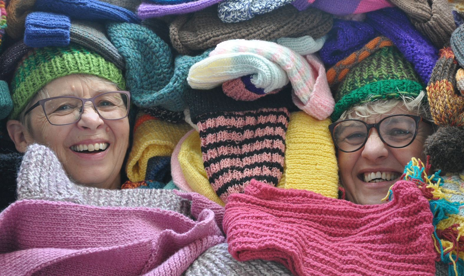 Knitters knit for YMCA
