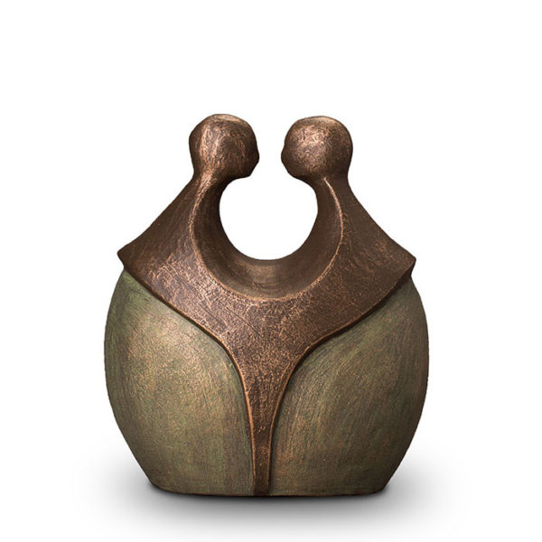 geert-kunen-designer-urn-two-figures-ceramic-bronze-urn